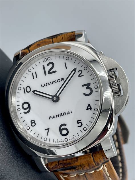 white panerai luminor